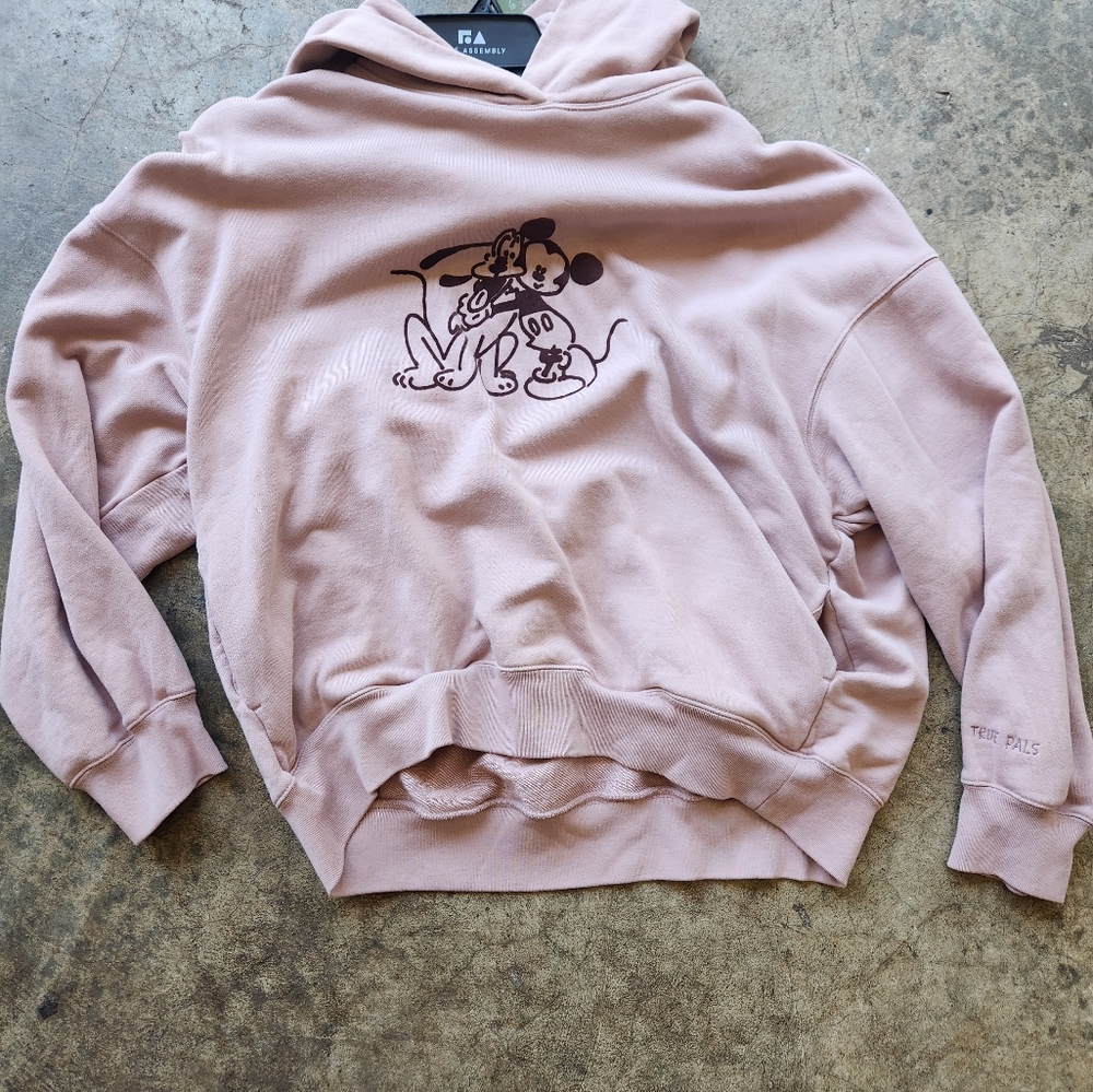 Uniqlo Sweater